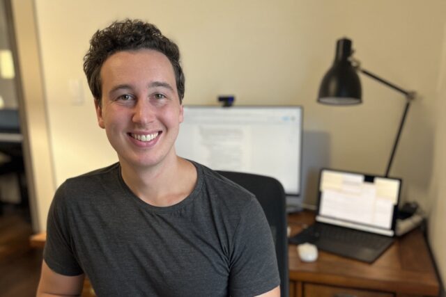 I Took My Side Hustle Full-Time and Earned $222,000 Last