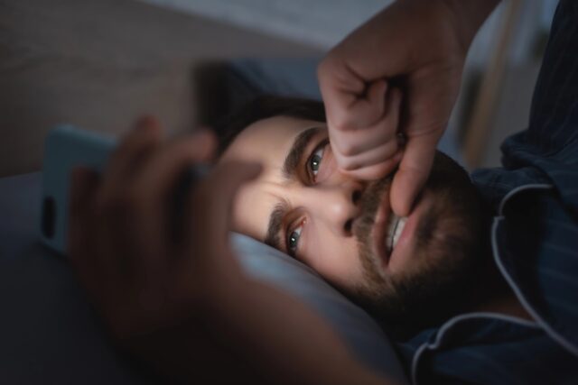 10 Bad Money Habits You Need To Break Today