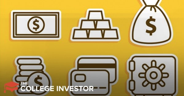 Ultimate Guide On Traditional IRA vs. Roth IRA Contributions